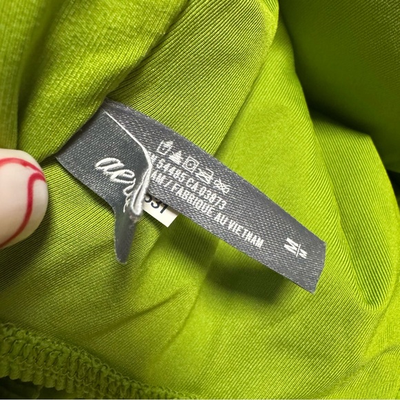 Aerie Green Ribbed Scoop Bikini Top Size Medium - Picture 5 of 5